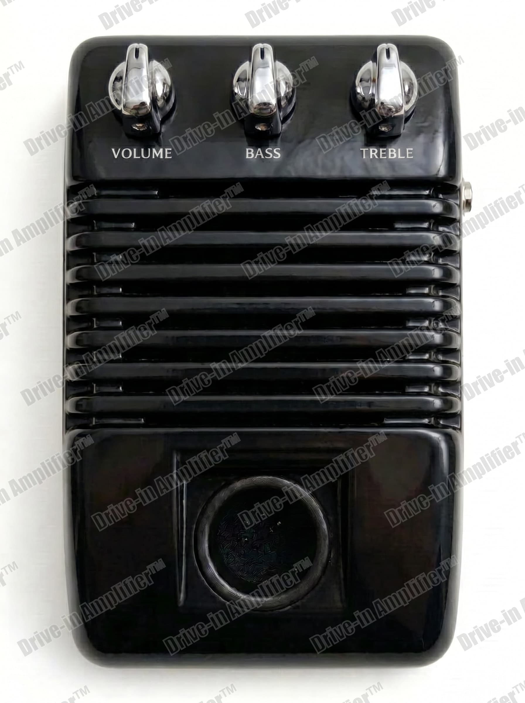 Black Knight amplifier with chrome knobs, top view