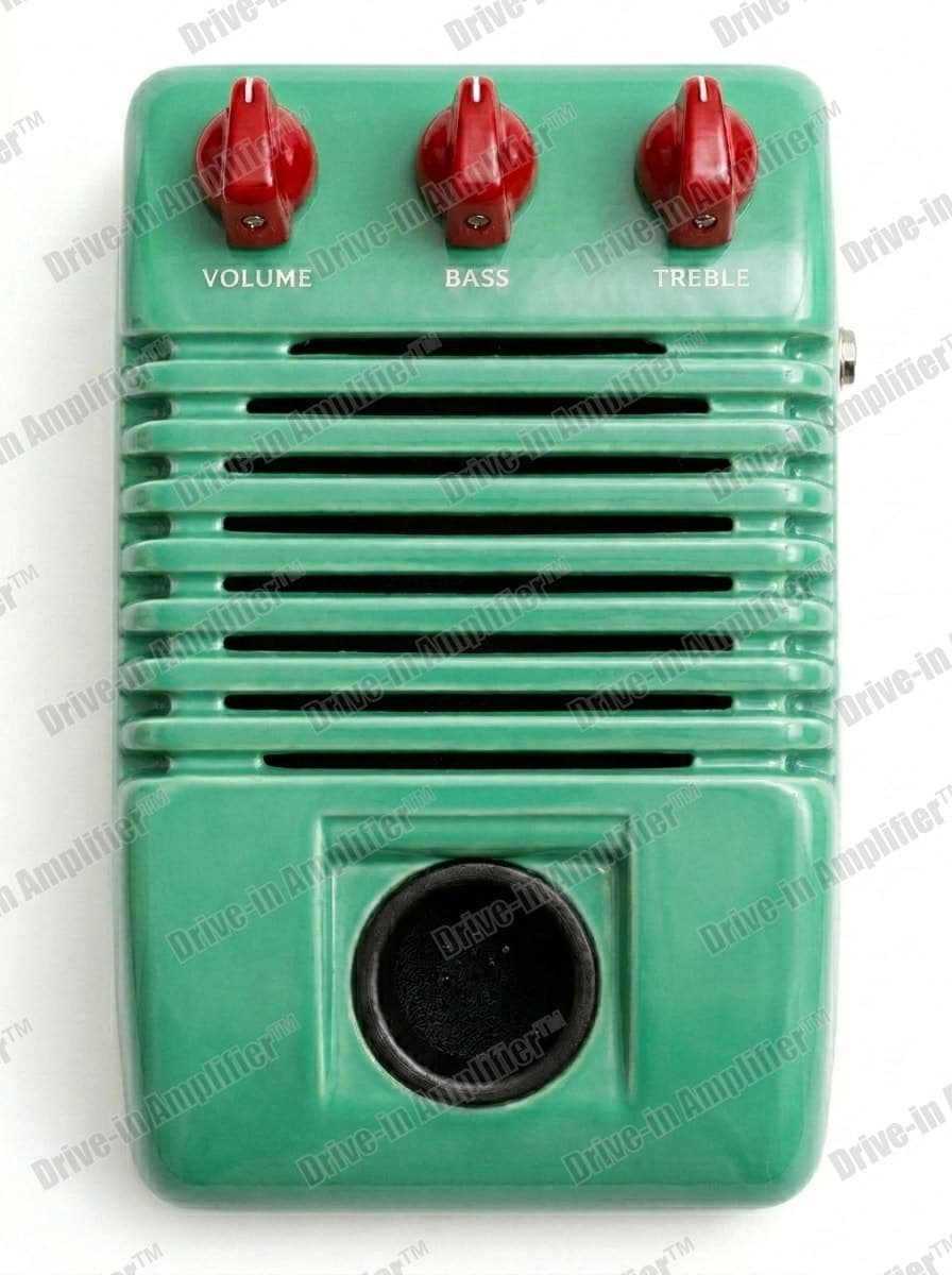 Moby Dick amplifier with red knobs