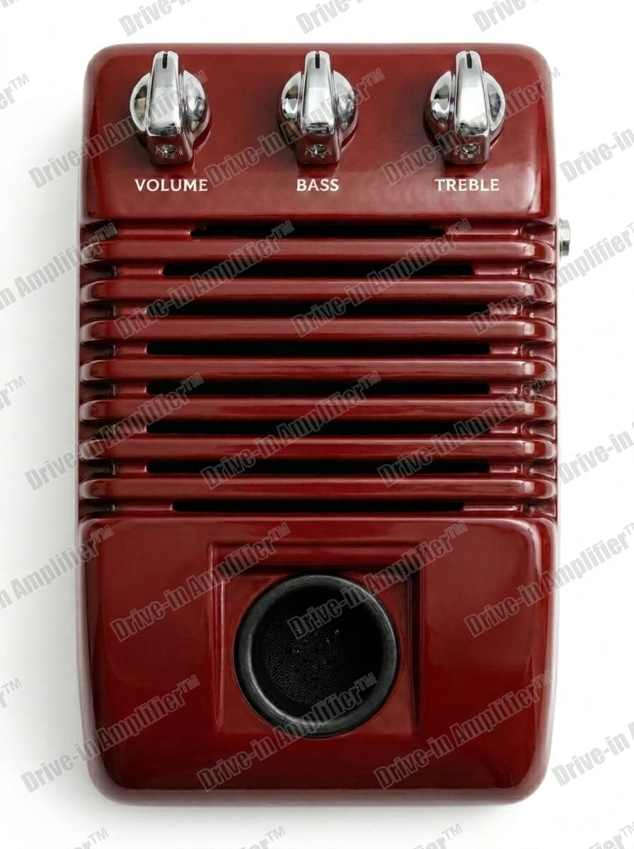 Wagon Red amplifier with chrome knobs